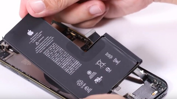 2021年iPhone新作のバッテリー